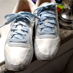 Puma Pink and Blue tennis shoe